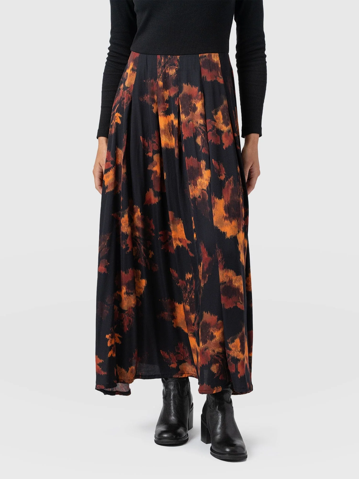 5508-renee-contrast-long-sleeve-dress-autumn-floral-1.webp
