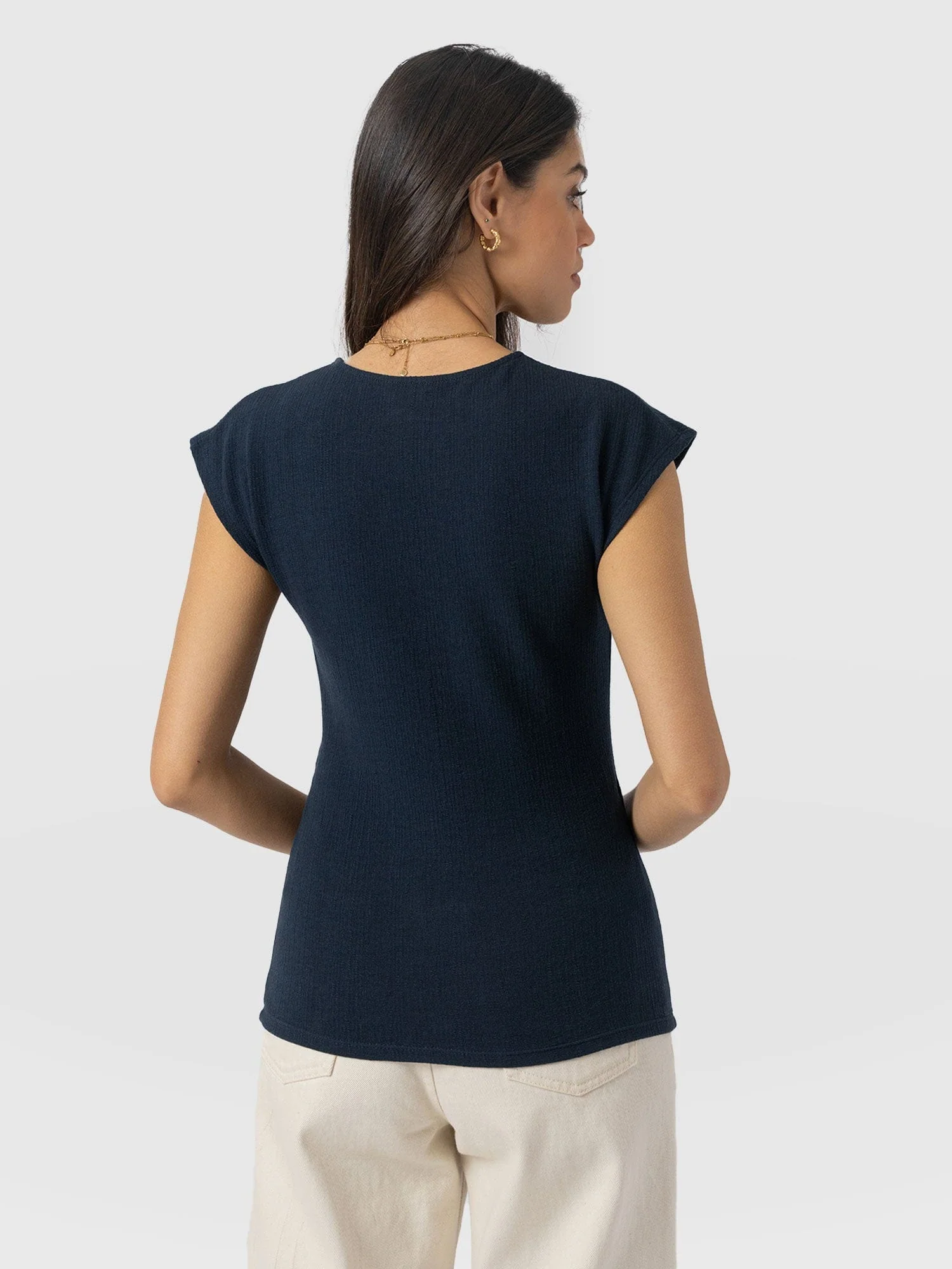 5789-rosa-wrap-top-navy-textured-1.webp