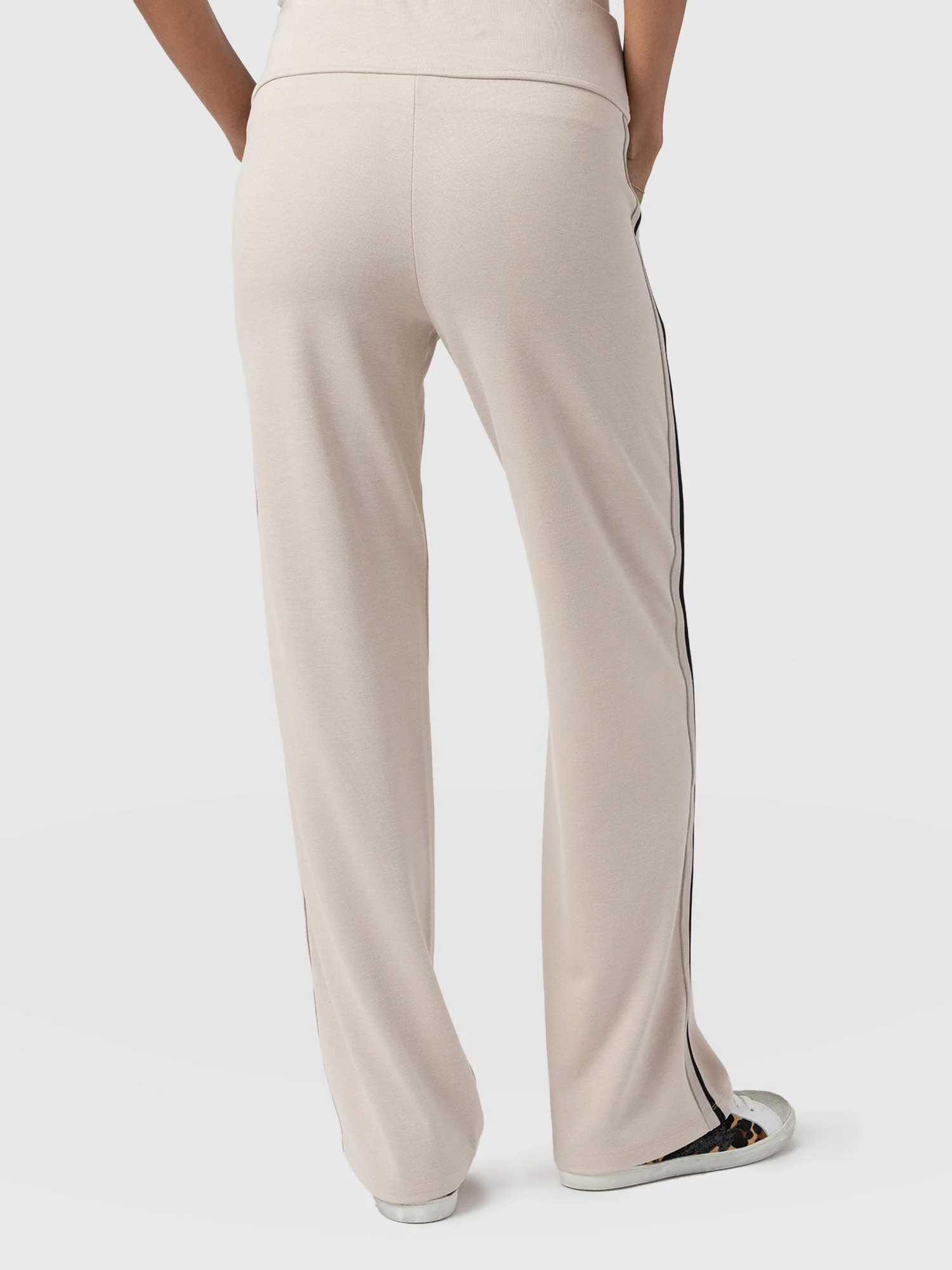 6126-runway-pant-light-beige-stripe-1.webp