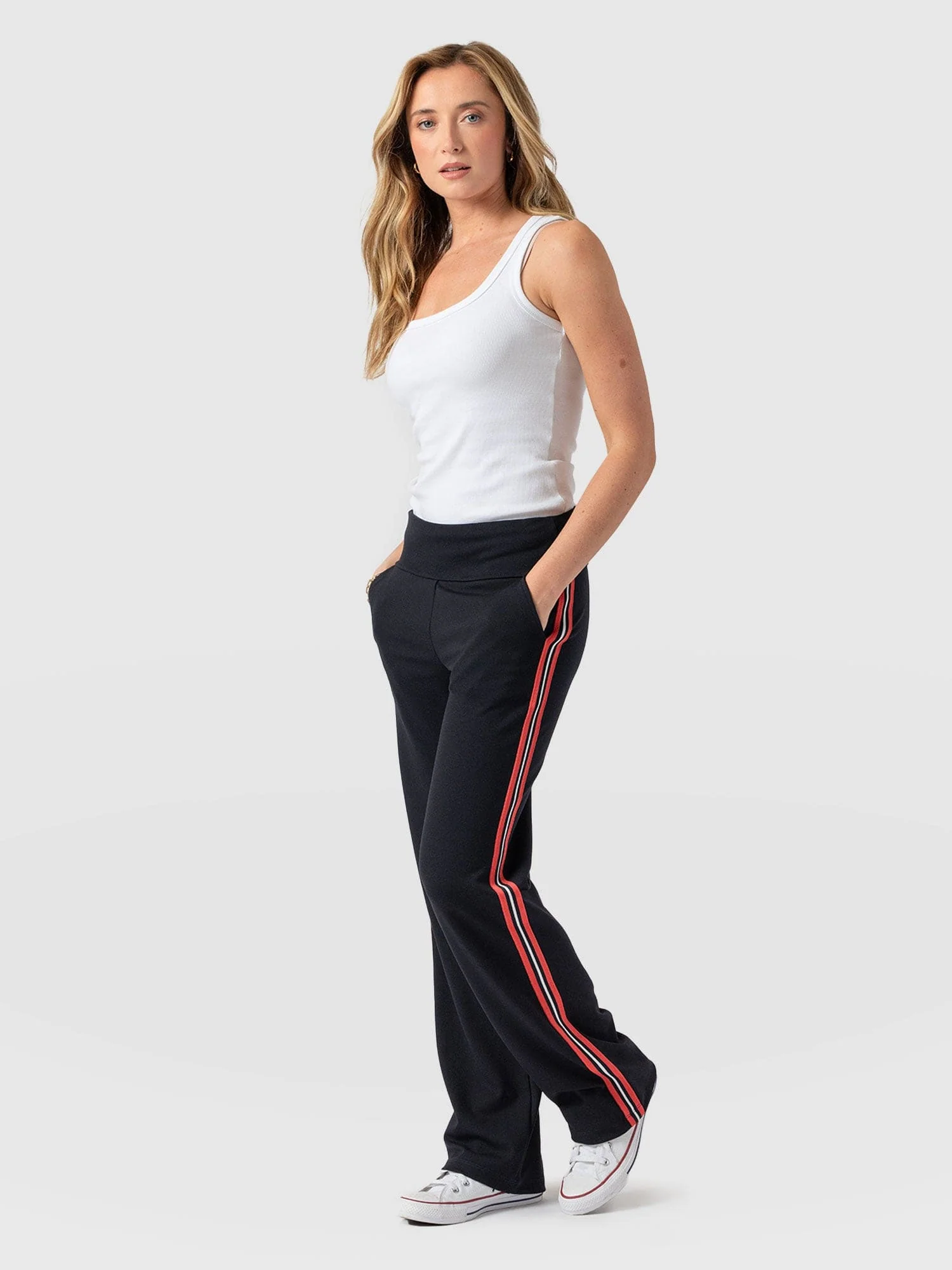 6174-runway-pant-navy-red-stripe-1.webp