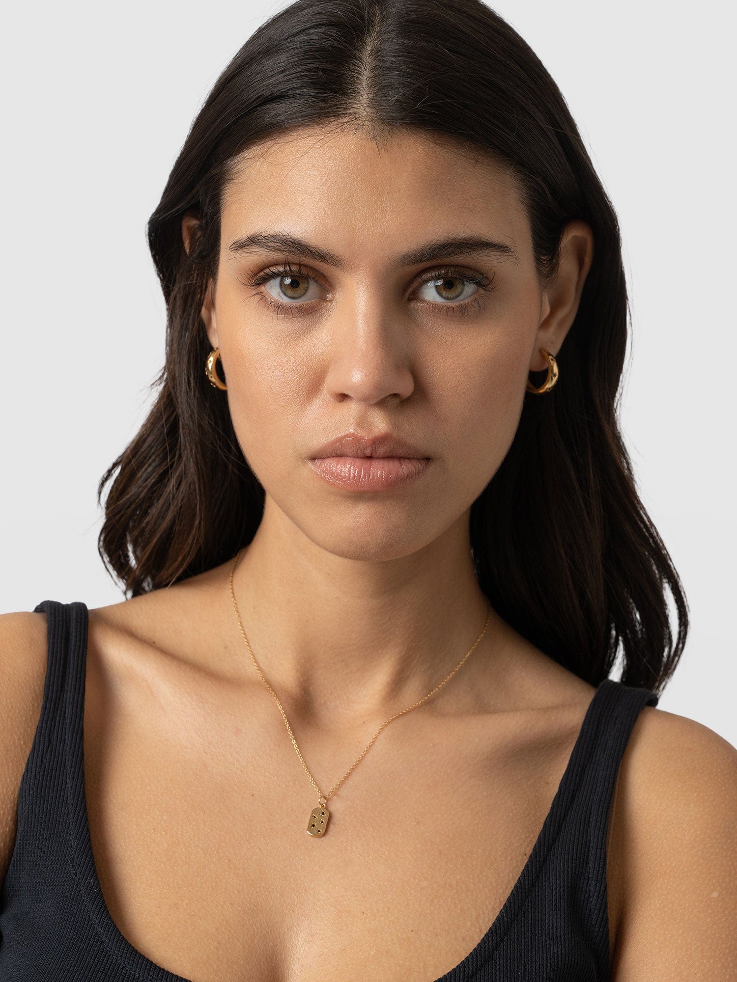 6268-scatter-star-charm-necklace-gold-black-1.webp