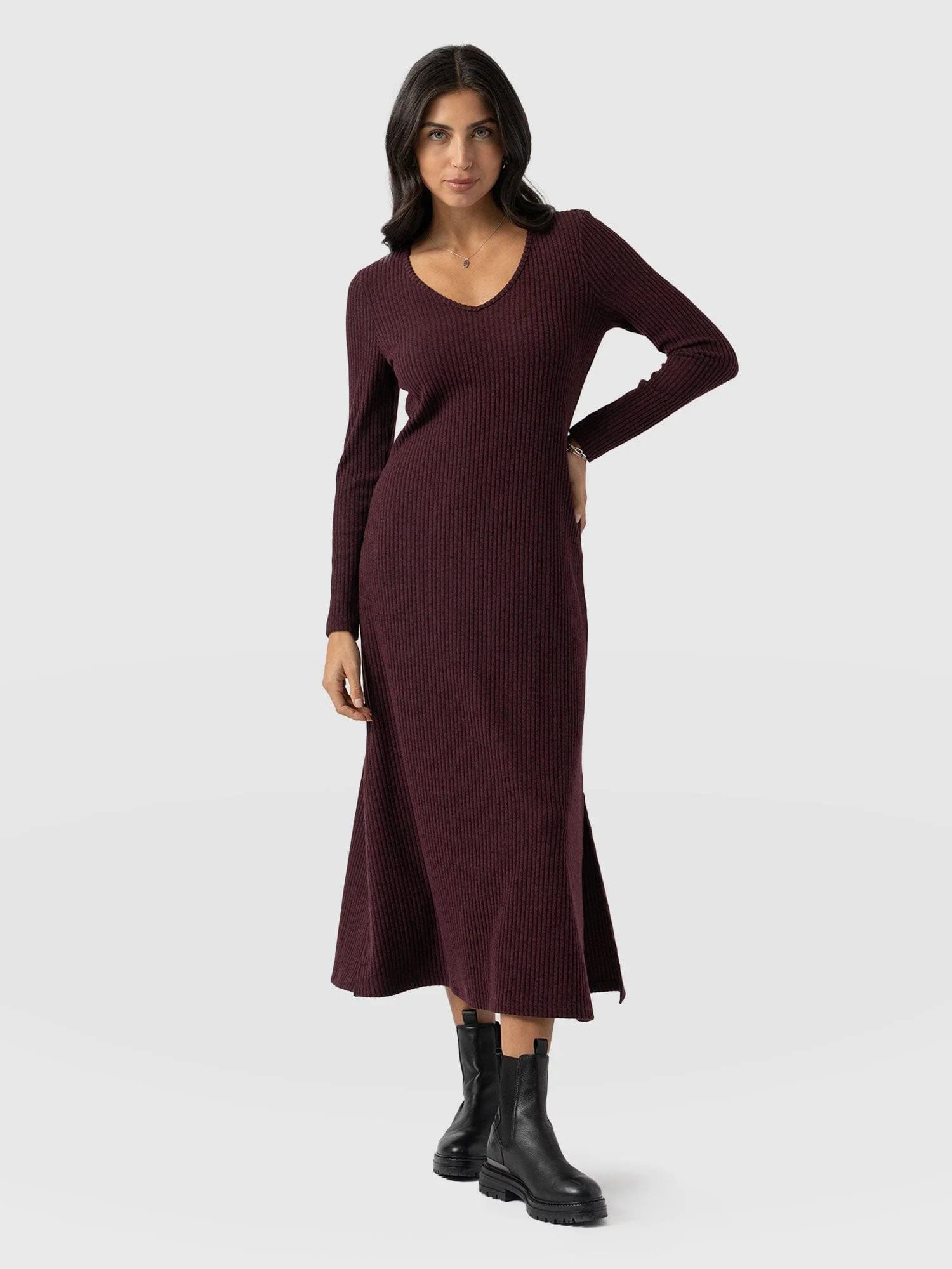 6289-sienna-dress-burgundy-1.webp