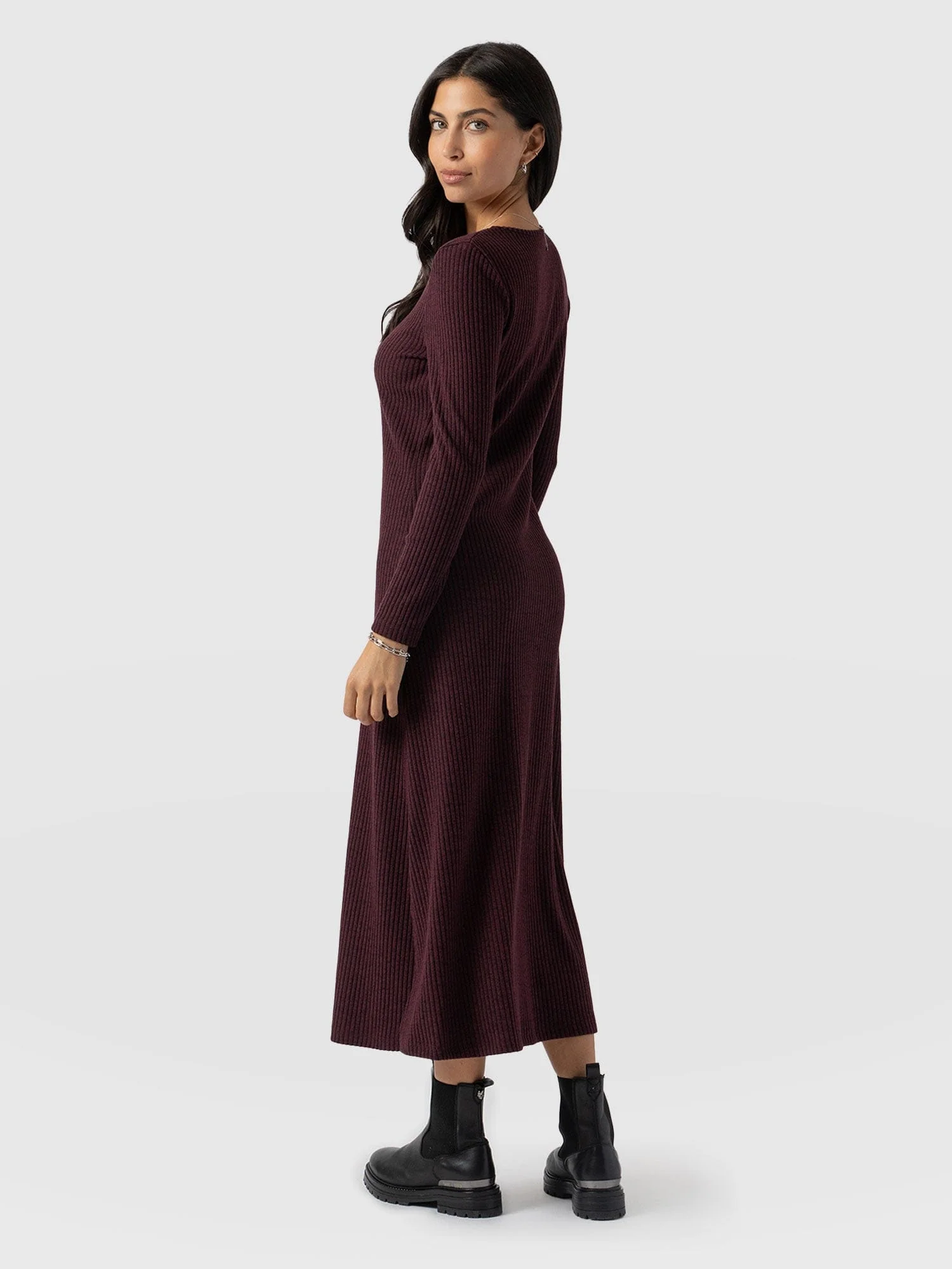 6289-sienna-dress-burgundy-1.webp