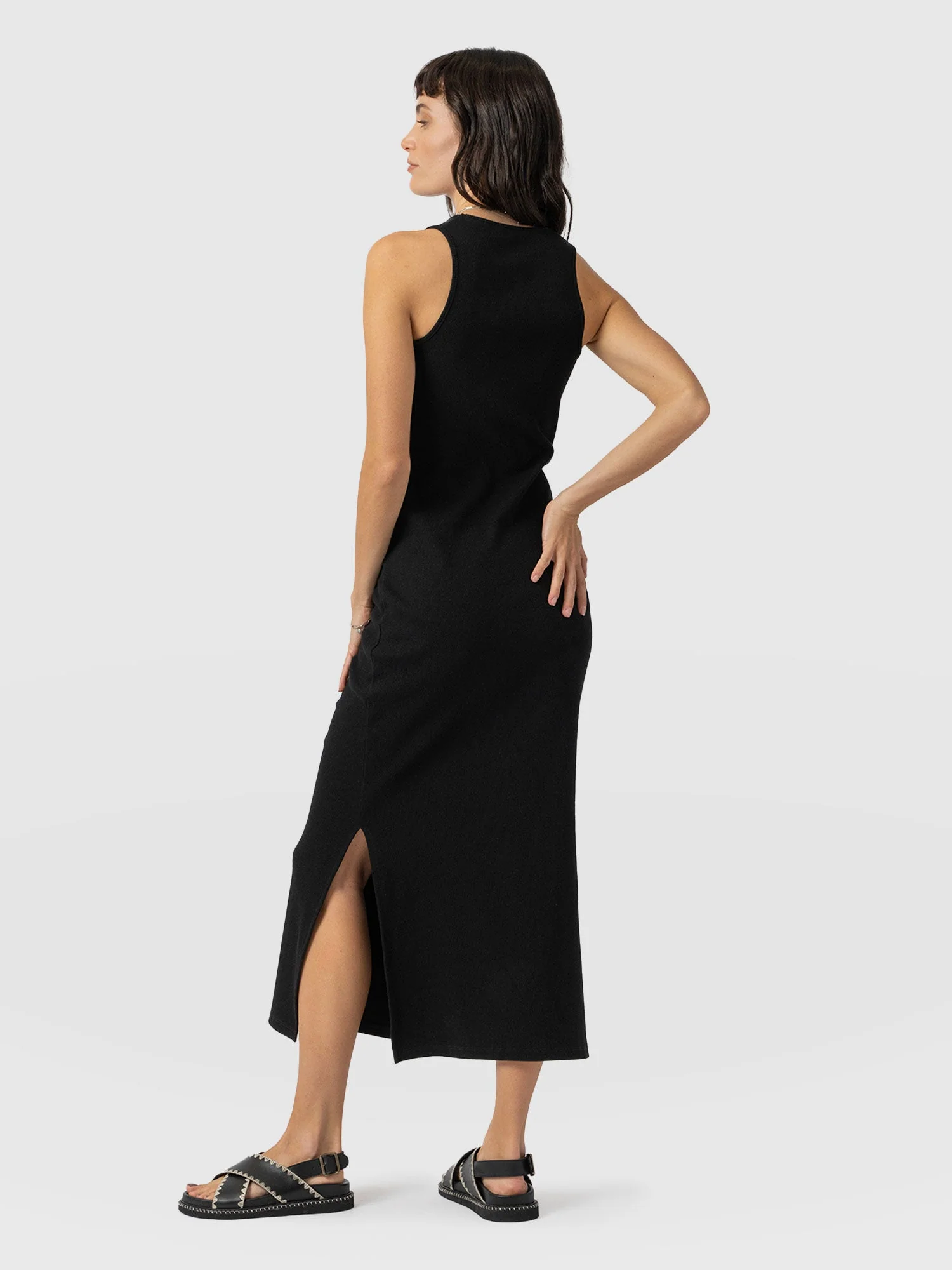 6319-sleeveless-rib-dress-black-1.webp