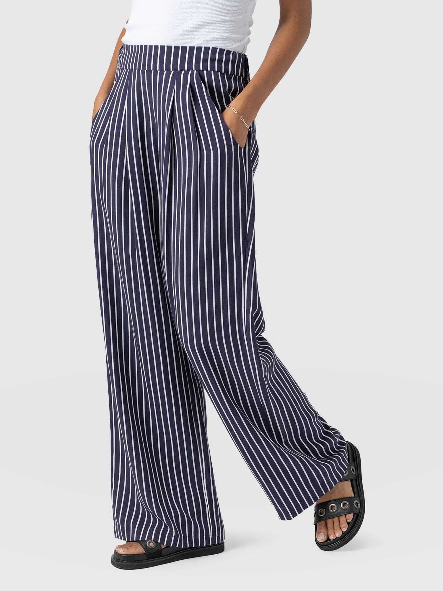 6372-sloane-pant-navy-stripe-1.webp