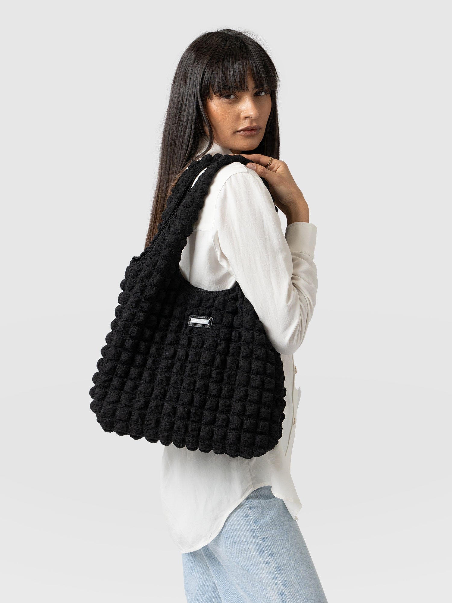 6425-soho-shoulder-tote-bag-black-1.webp