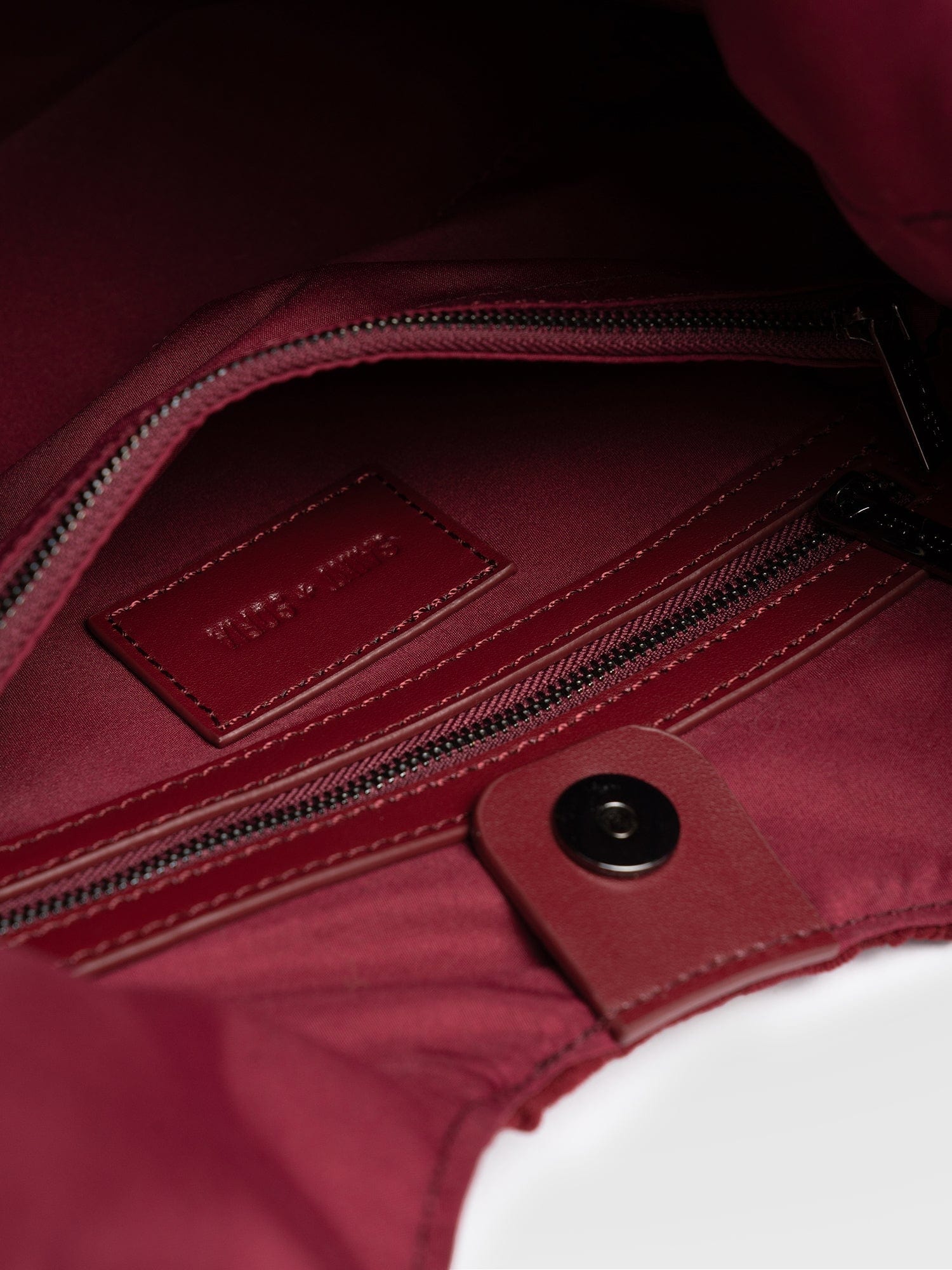 6426-soho-shoulder-tote-bag-burgundy-1.webp