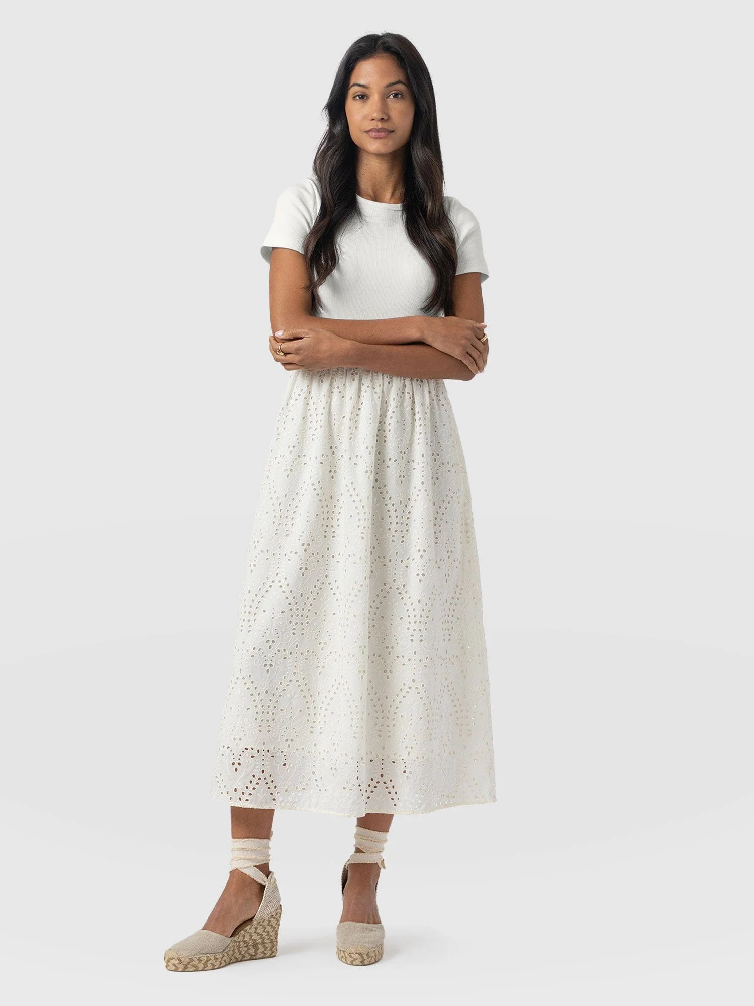 6428-sophia-contrast-dress-white-broderie-1.webp
