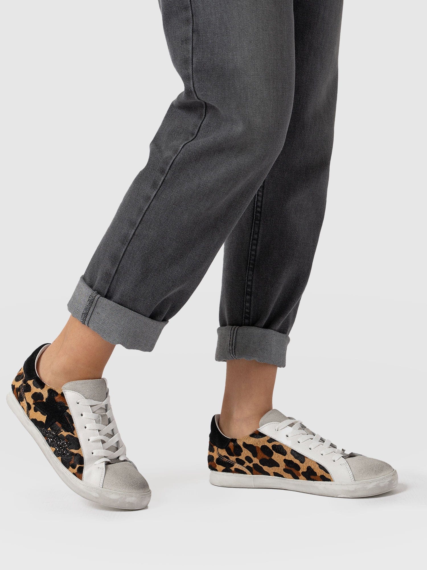 6470-spitalfields-sneaker-leopard-star-1.jpg