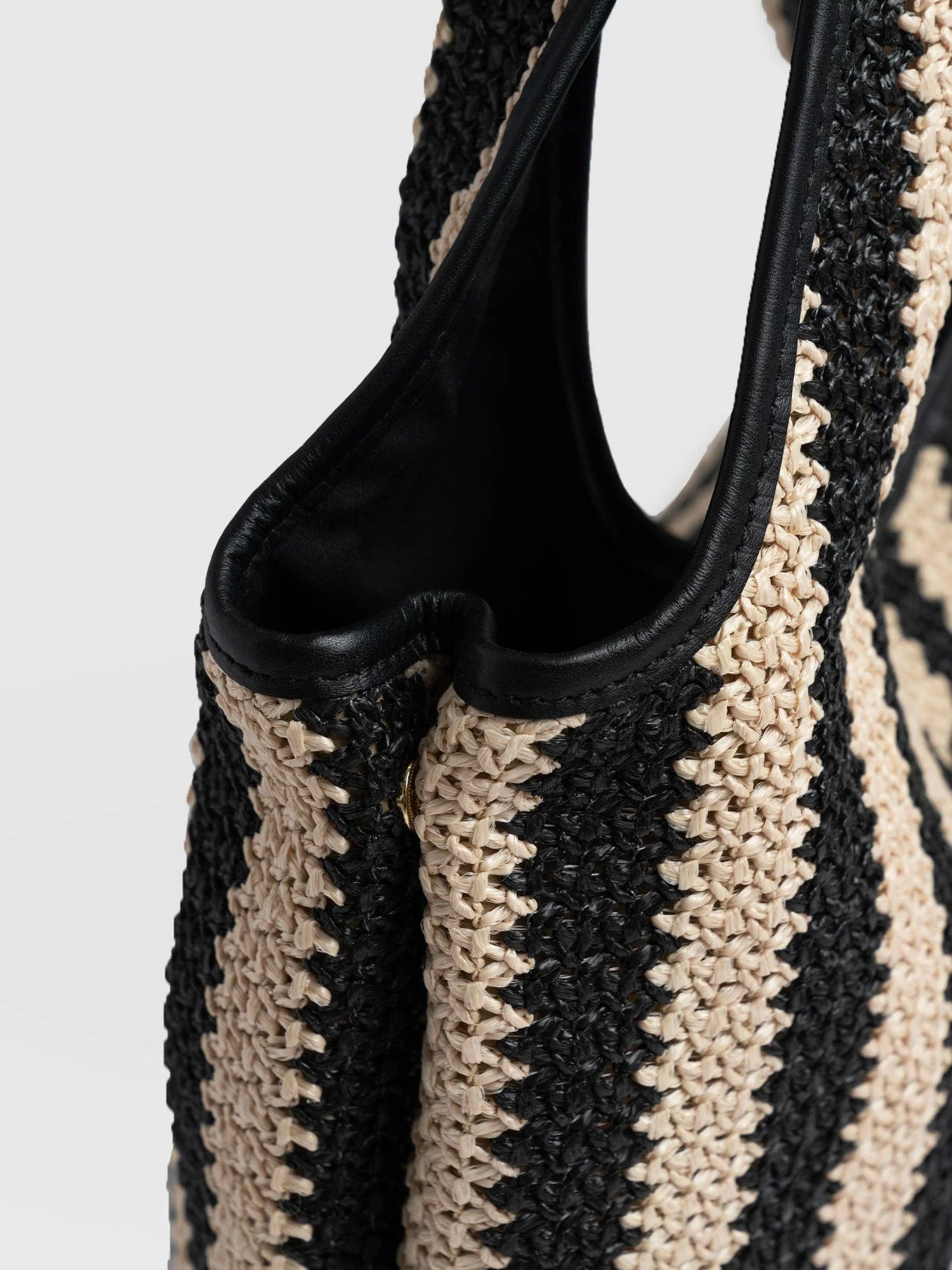 6499-stella-shoulder-tote-bag-beige-black-raffia-1.jpg