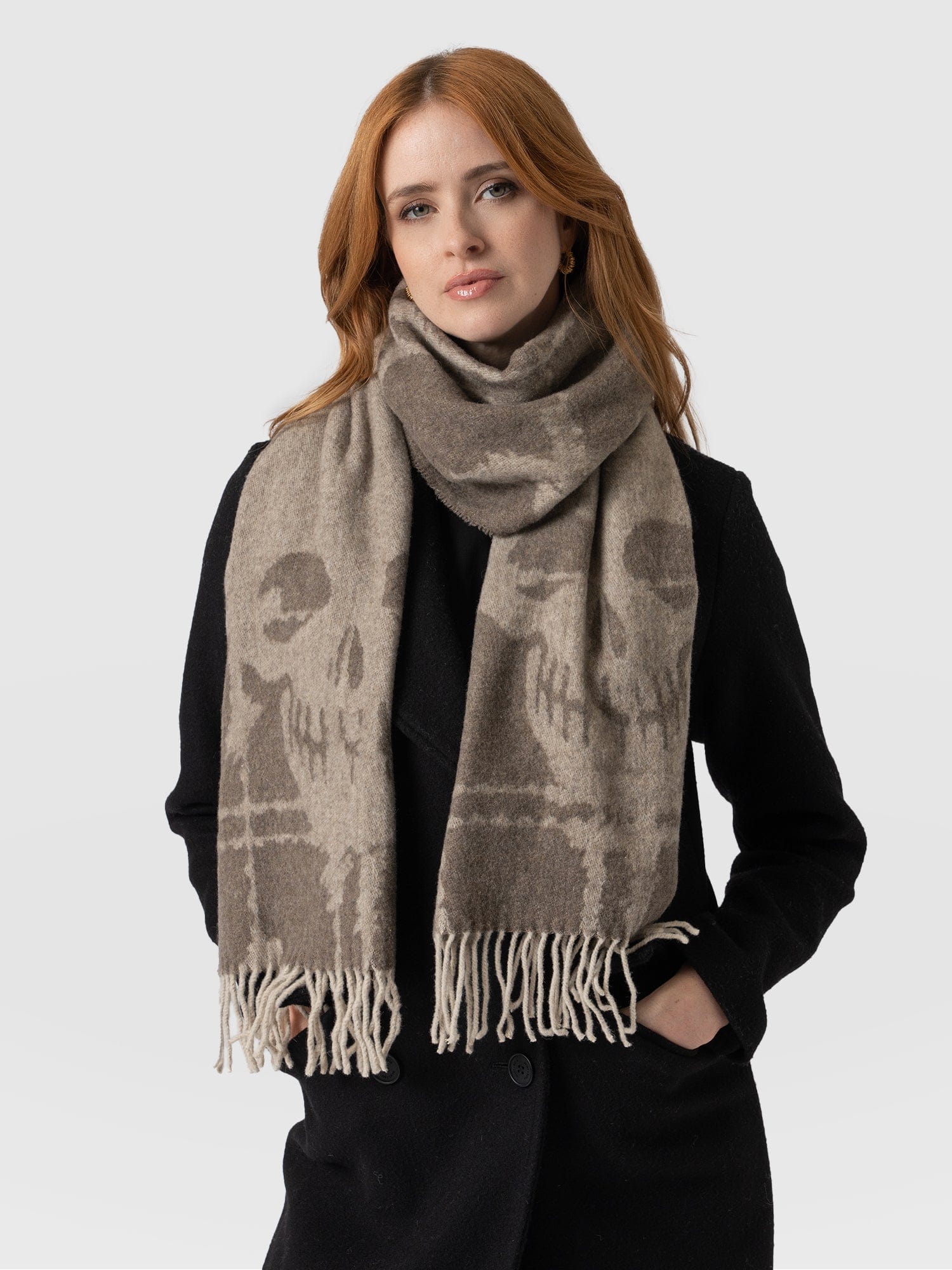 6580-sutton-skull-scarf-beige-1.jpg