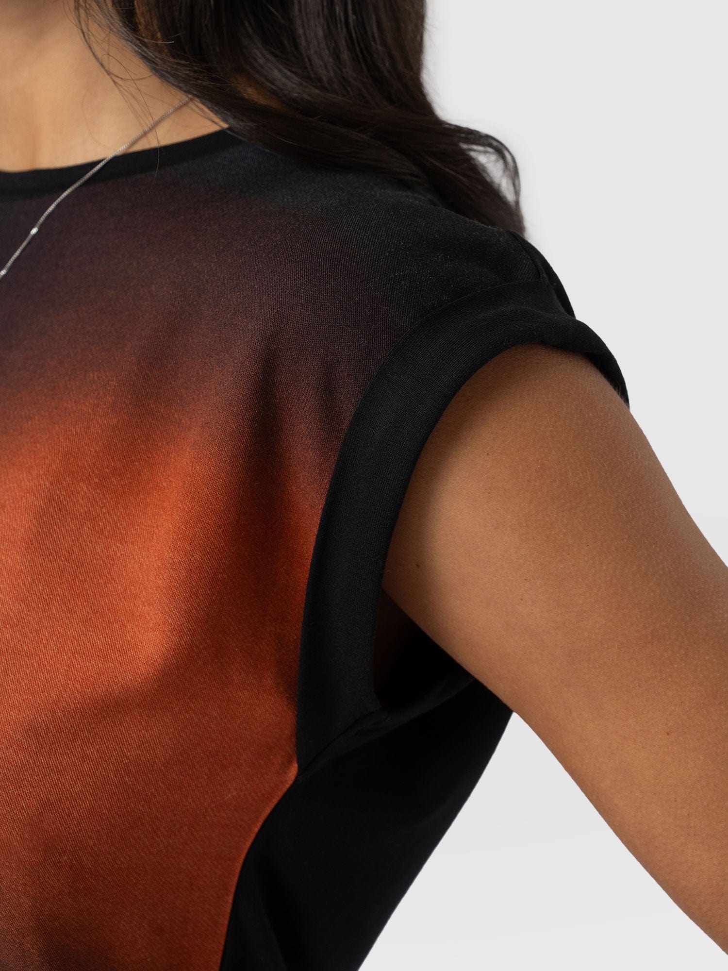 6877-turn-up-contrast-tee-orange-coral-1.webp