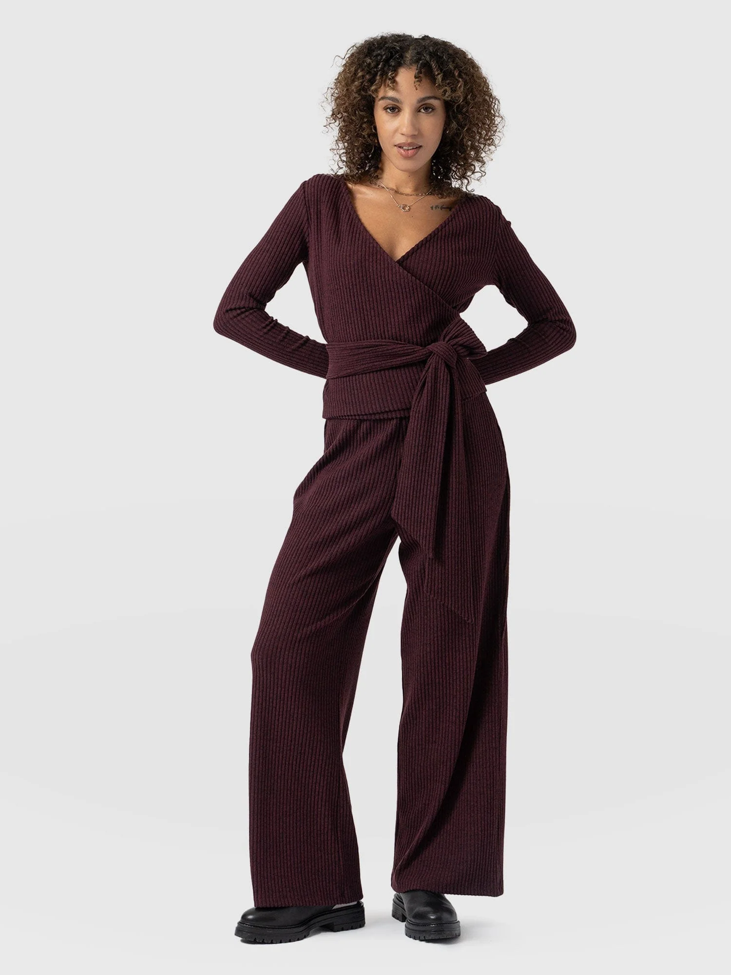 6989-victory-rib-wide-leg-pant-burgundy-1.webp