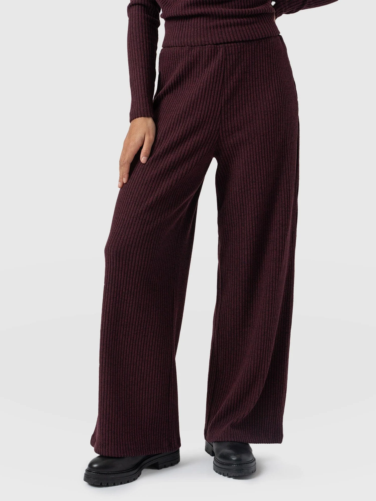 6989-victory-rib-wide-leg-pant-burgundy-1.webp
