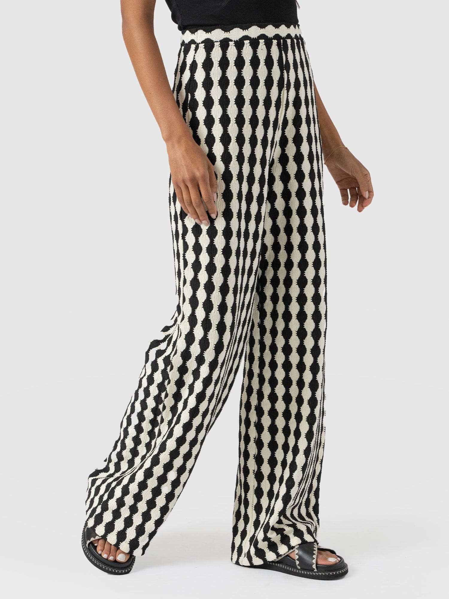 6999-victory-wide-leg-pant-black-cream-1.jpg