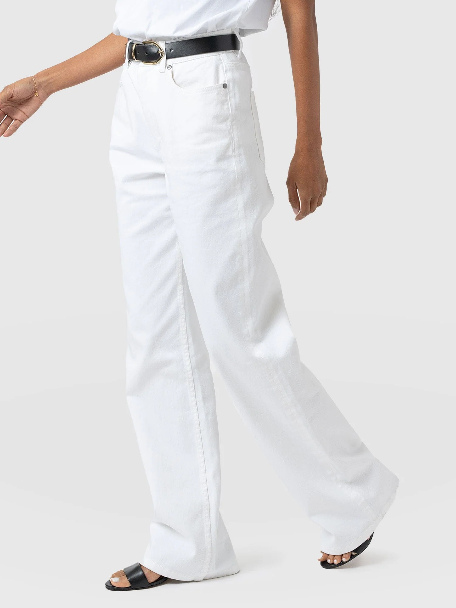7054-wide-leg-jean-white-1.webp