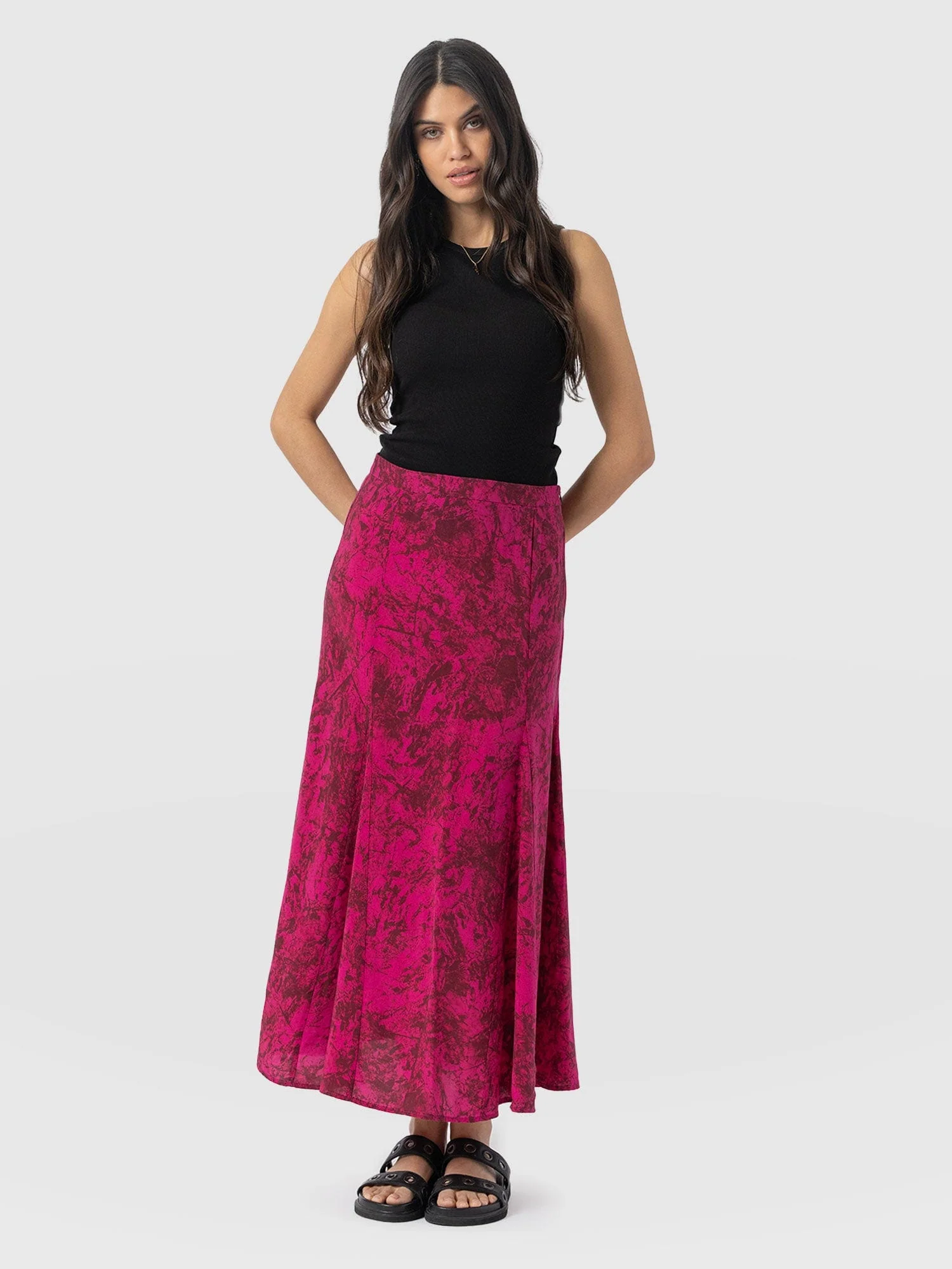 740-audrey-skirt-pink-marble-1.webp