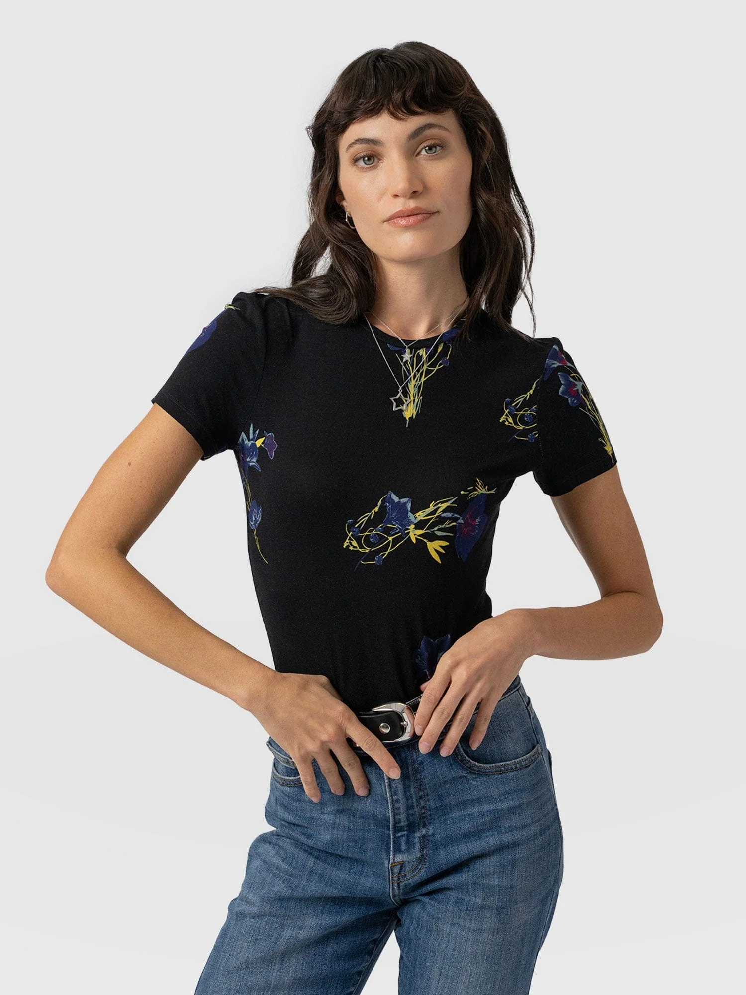 Austen Crew Neck Tee Short Sleeve - Blue Lily Gardens 1 880-austen-crew-neck-tee-short-sleeve-blue-lily-gardens-1.webp