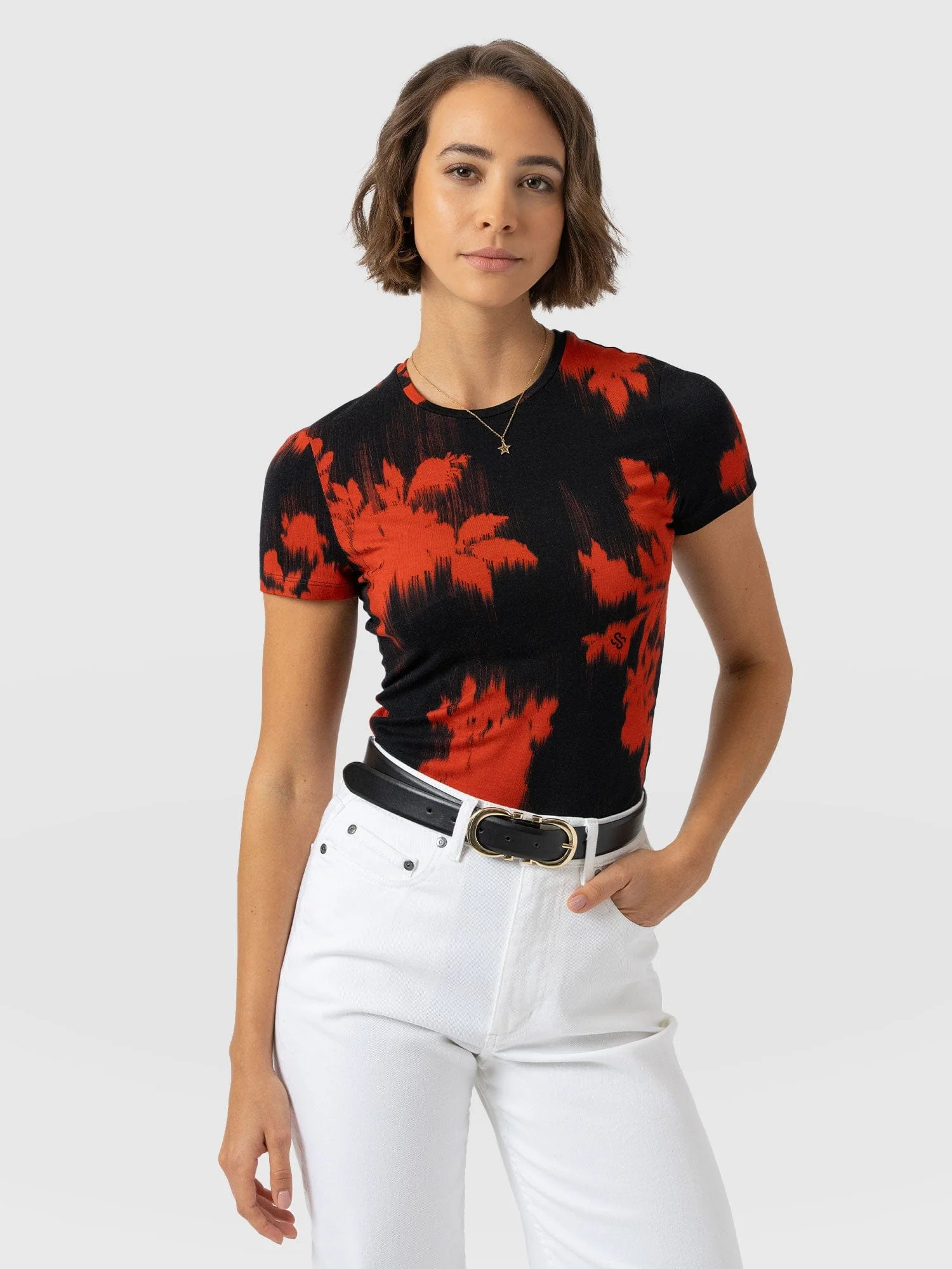 Austen Crew Neck Tee Short Sleeve - Orange Fade Floral 1 890-austen-crew-neck-tee-short-sleeve-orange-fade-floral-1.webp
